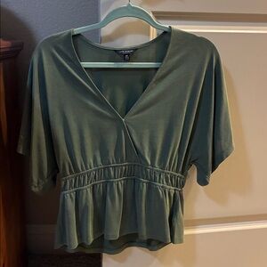 LUCKY OLIVE GREEN PEPLUM V Neck Snap Front Blouse